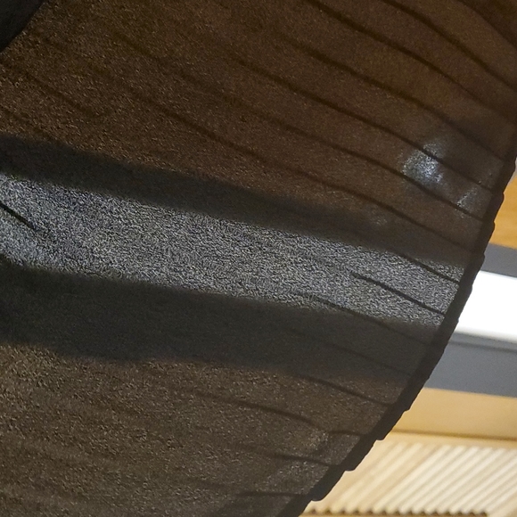 Zac & Rachel sheer pleated back, black, sleeveless tunic blouse - Picture 11 of 11